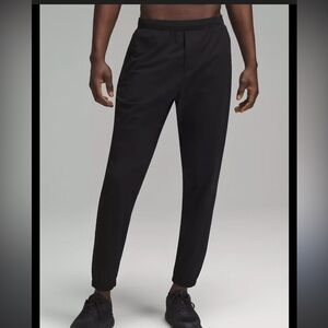 Lululemon Men’s Sweatpants Size Large